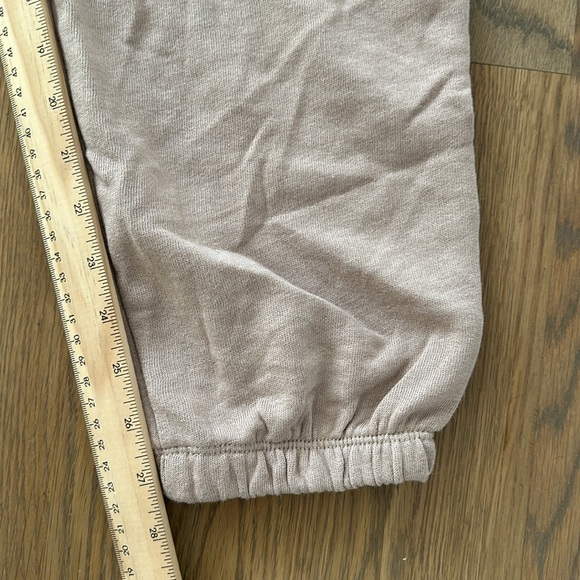 NEW SO Fleece Lined Sweatpants sz XL Women Cotton Pockets Beige Tan Mocha Jogger - Picture 11 of 11